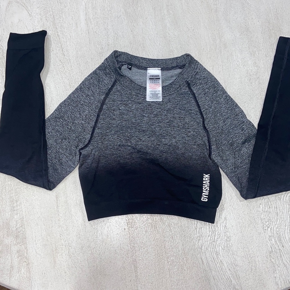 NEVER WORN Gymshark Longsleeve